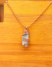 Load image into Gallery viewer, Kyanite | Spirtual &amp; Physical Balance