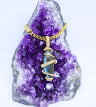 Load image into Gallery viewer, Labradorite | Spiritual Alchemist